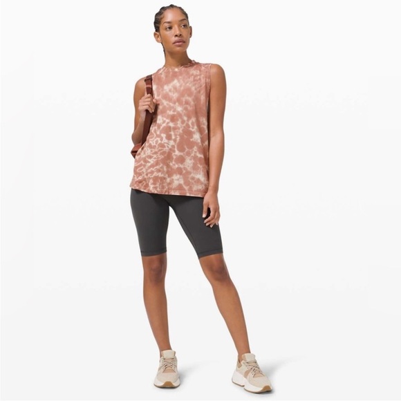 Lululemon All Yours Tank in Marmoleado Tie Dye Ancient Copper Size 8 / 10 - Picture 5 of 8